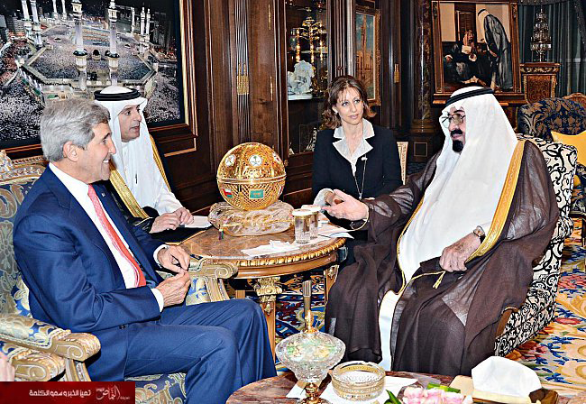 خادم الحرمين يستقبل وزير الخارجية الأمريكي