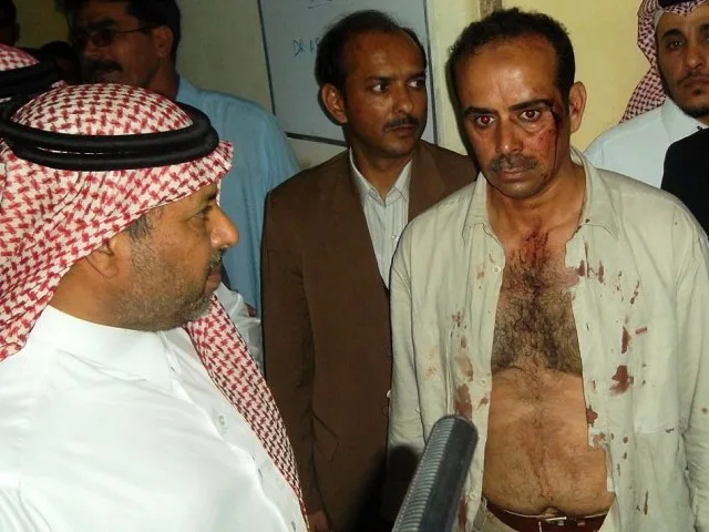 فيديو وصور تظهر اللحظات التي تلت الاعتداء على العقيد الشهري في مطار “بنظير بوتو “