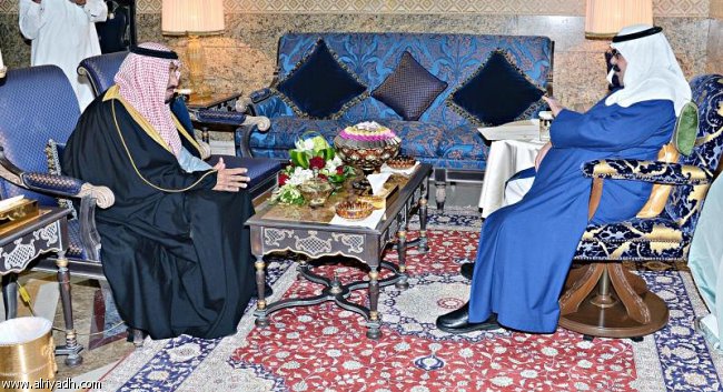 خادم الحرمين الشريفين يستقبل سمو ولي العهد
