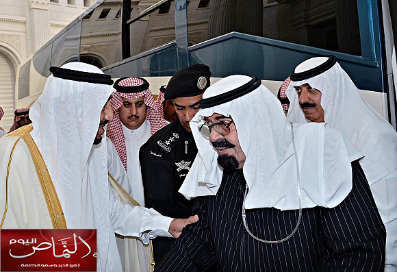 خادم الحرمين يصل الرياض قادماً من روضة خريم