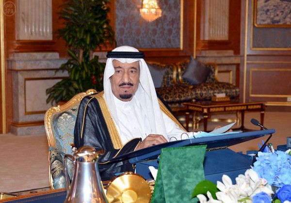مجلس الوزراء يشدد على توفير أفضل الخدمات لقاصدي الحرمين الشريفين
