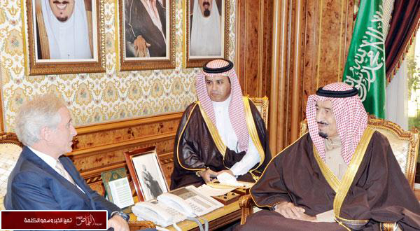 ولي العهد يبحث مع مسؤول أمريكي الأمور المشتركة