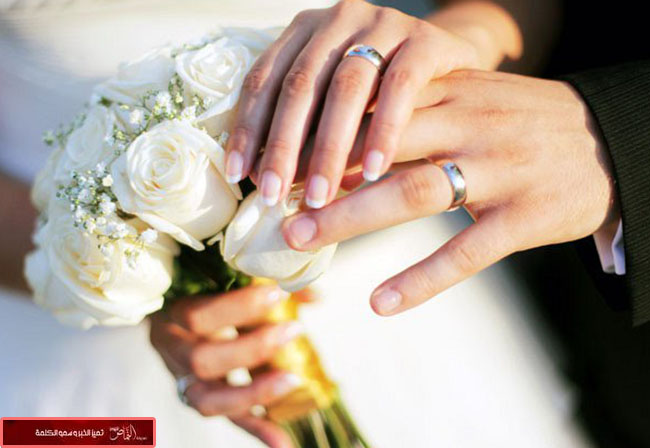أميركي يقيم حفل زفافه بعد 10 سنوات على زواجه