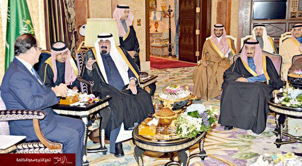 قمة سعودية فرنسية تبحث تعزيز التعاون والتطورات الإقليمية والدولية