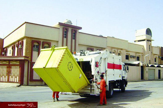 «أمانة جدة» تطرح مشروع نظام رقابة آلية لمركبات النظافة