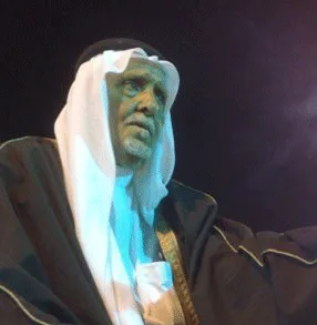 رجال الحجر يكرمون الشاعر رافع الدحيمي بقاعة ملكة الليل بتنومة