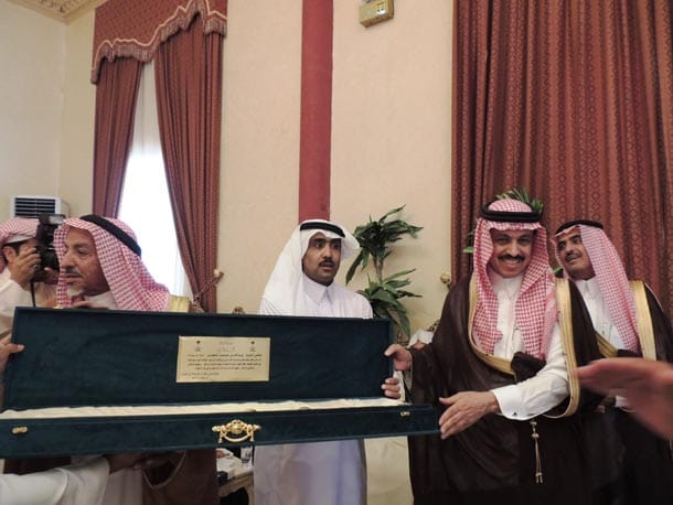 أهالي النماص يحتفلون بمعالي الشيخ عبد الله بن مشبب الشهري
