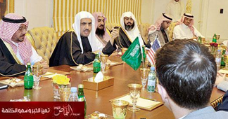 وزارة العمل تطور إجراءات الحصول على شهادة السعودة