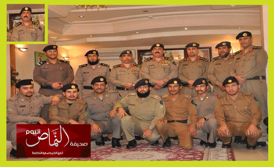 اللواء محمد الشهري .. يقلد مدير وأفراد مدني طريب نوط الإنقاذ