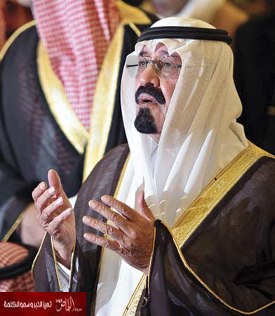 الأمير متعب للوفد المصري المشارك بمهرجان الجنادرية: الملك عبدالله يطيل السجود والدعاء لمصر