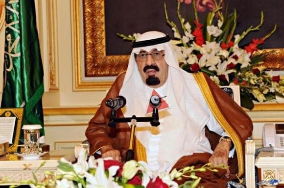 خادم الحرمين للمواطنين”.. أنا خادم لكم.. واحمدوا الله على نعمة الاستقرار