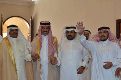 معالي الاستاذ عبدالله بن مشبب يسهم في عتق رقبة وينهي خلاف دام 8 سنوات في النماص