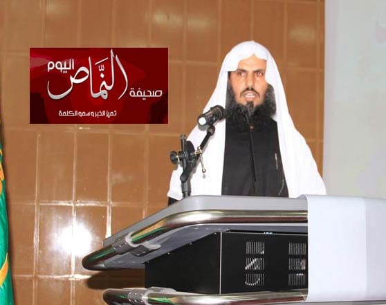 العمري يلقي كلمة أولياء الأمور أمام المتحمي في بيشة