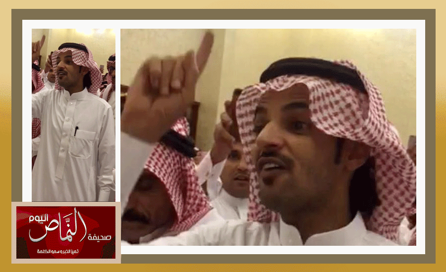 “محمد العمري” يقدم العزاء في صديقه الشهيد “طارق العلاقي”