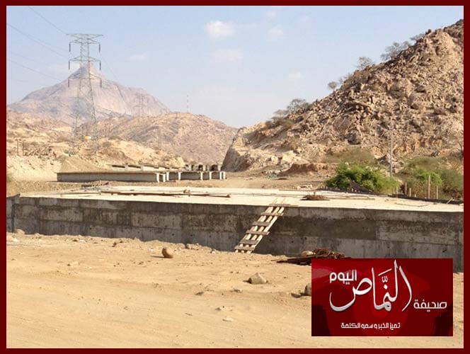 طريق غرب أحد ثربان “متعثر”.. و“النقل” تعد بإنهاء المعوقات