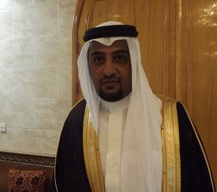 عبدالهادي جلود متزوجاً وسط أفراح الأقارب والأصدقاء