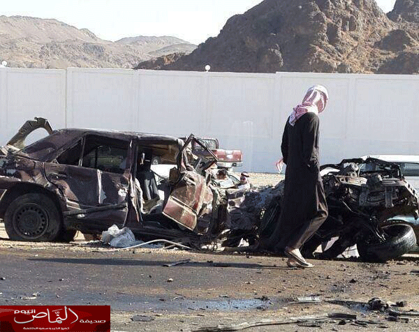 اصطدام مروع يقتل مواطنين ويصيب ثالث بالمدينة