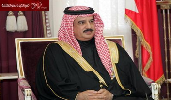 «حمد بن عيسى» يهدي «إليزابيث» حصانين ..  ويمنح جنسية البحرين لـ240 إنجليزيًا