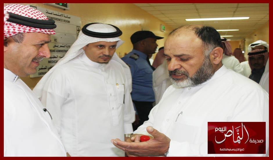 الدكتور الحواسي يتفقد مستشفى النماص العام