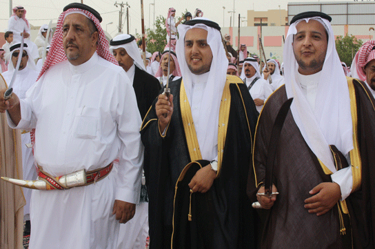 أل رقعان في القفص الذهبي .. والتهاني من كل مكان