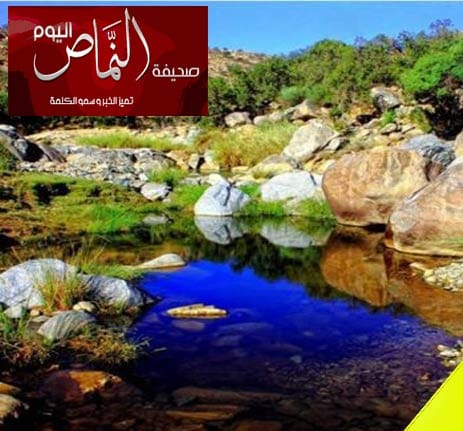 الماء والخضرة يزينان جبال بني عمرو