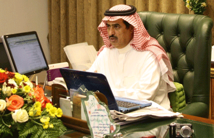 محافظ النماص يعقد اجتماعا لاعتماد برامج صيف للنماص طابع خاص هذا العام