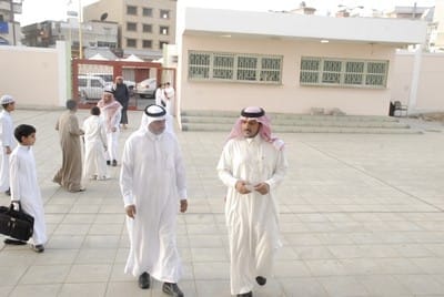 مدير التربية والتعليم يتفقد سير العمل في مدارس المحافظة