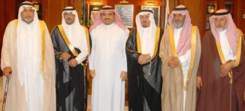 أهالي النماص يضعون مطالبهم التعليمية على طاولة مدير الجامعة