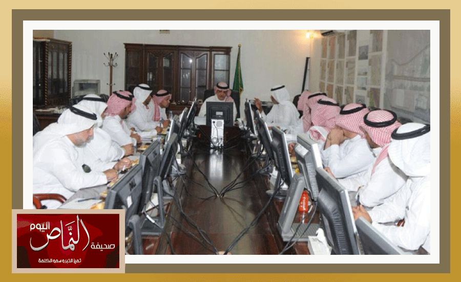 معالي المهندس محمد العمري يقف على المشاريع بمحافظة العلا