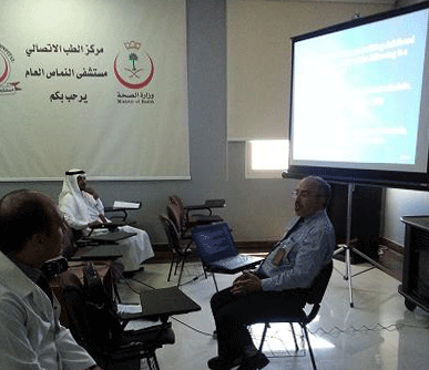 فريق طبي من عسير يزور مستشفى النماص ويلقي محاضرة تدريبية